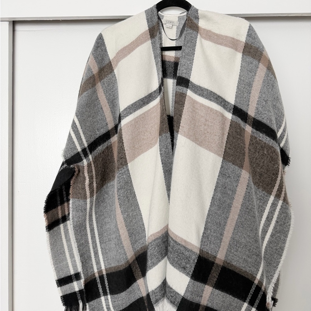 LOFT Plaid Knit Shawl